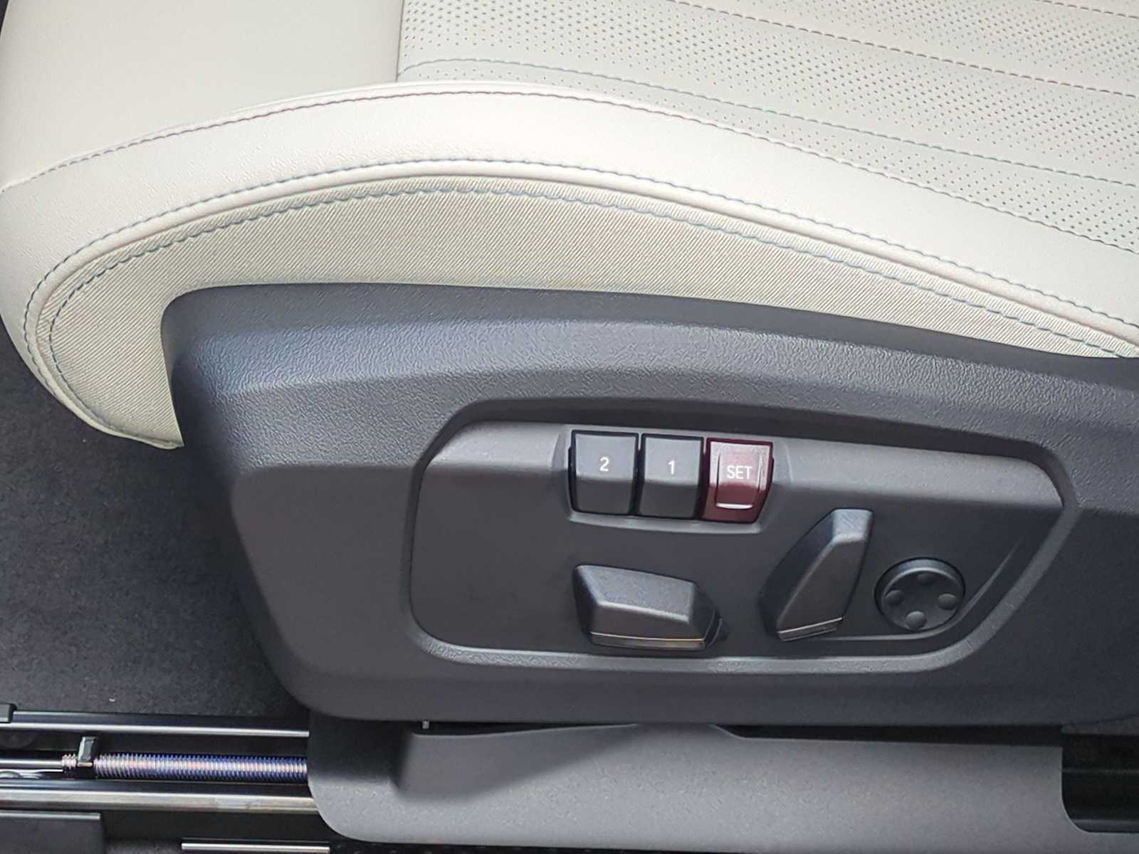 Thumbnail: 2025 MINI Cooper Countryman - 17