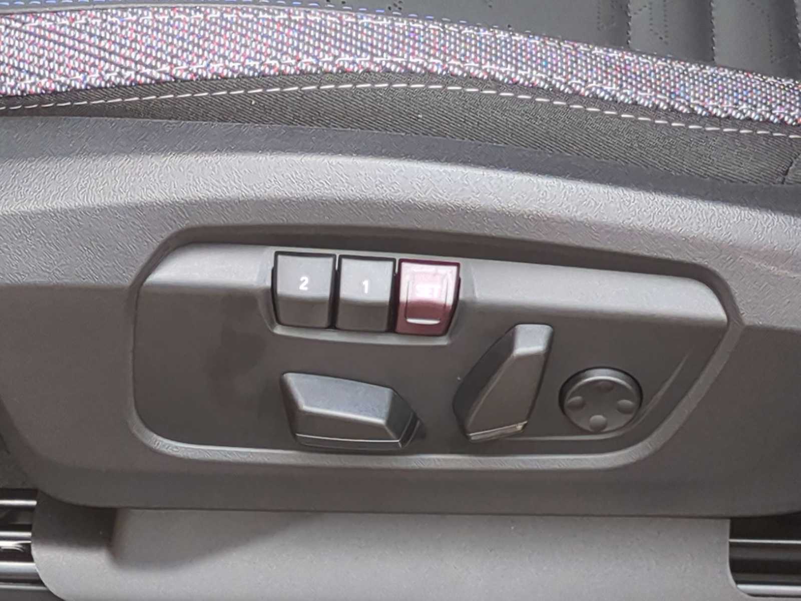 Thumbnail: 2025 MINI Cooper Countryman - 17