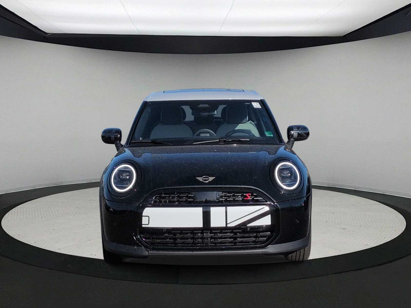 Thumbnail: 2026 MINI Cooper Hardtop - 3
