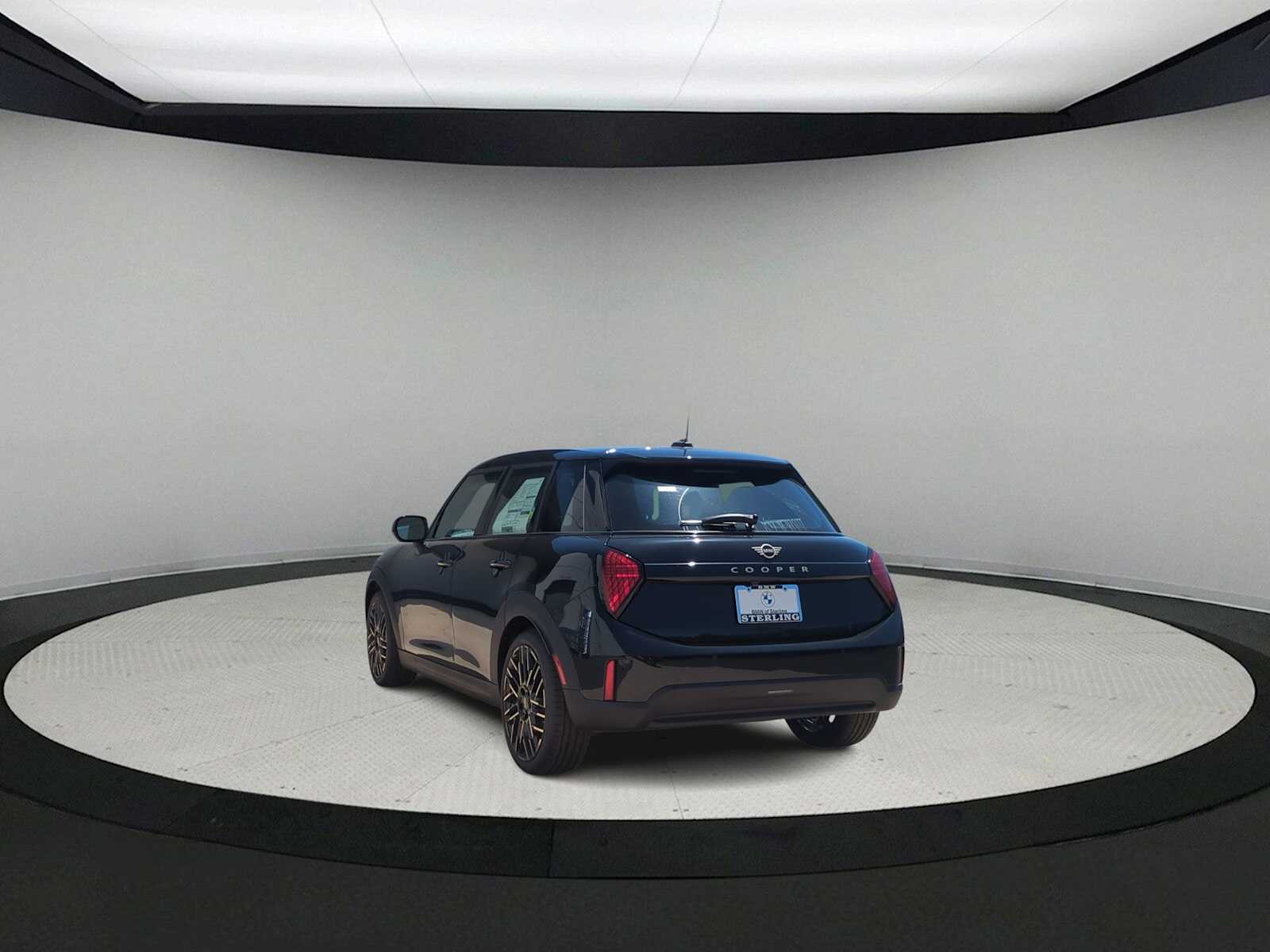 Thumbnail: 2025 MINI Cooper Hardtop - 5