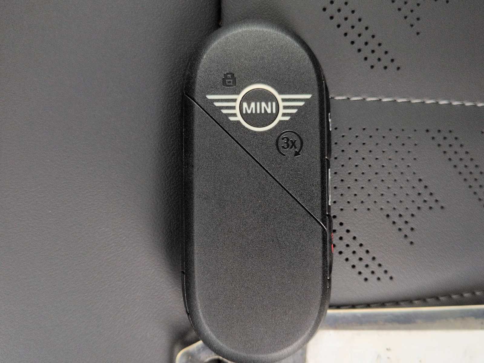 Thumbnail: 2026 MINI Cooper Hardtop - 36