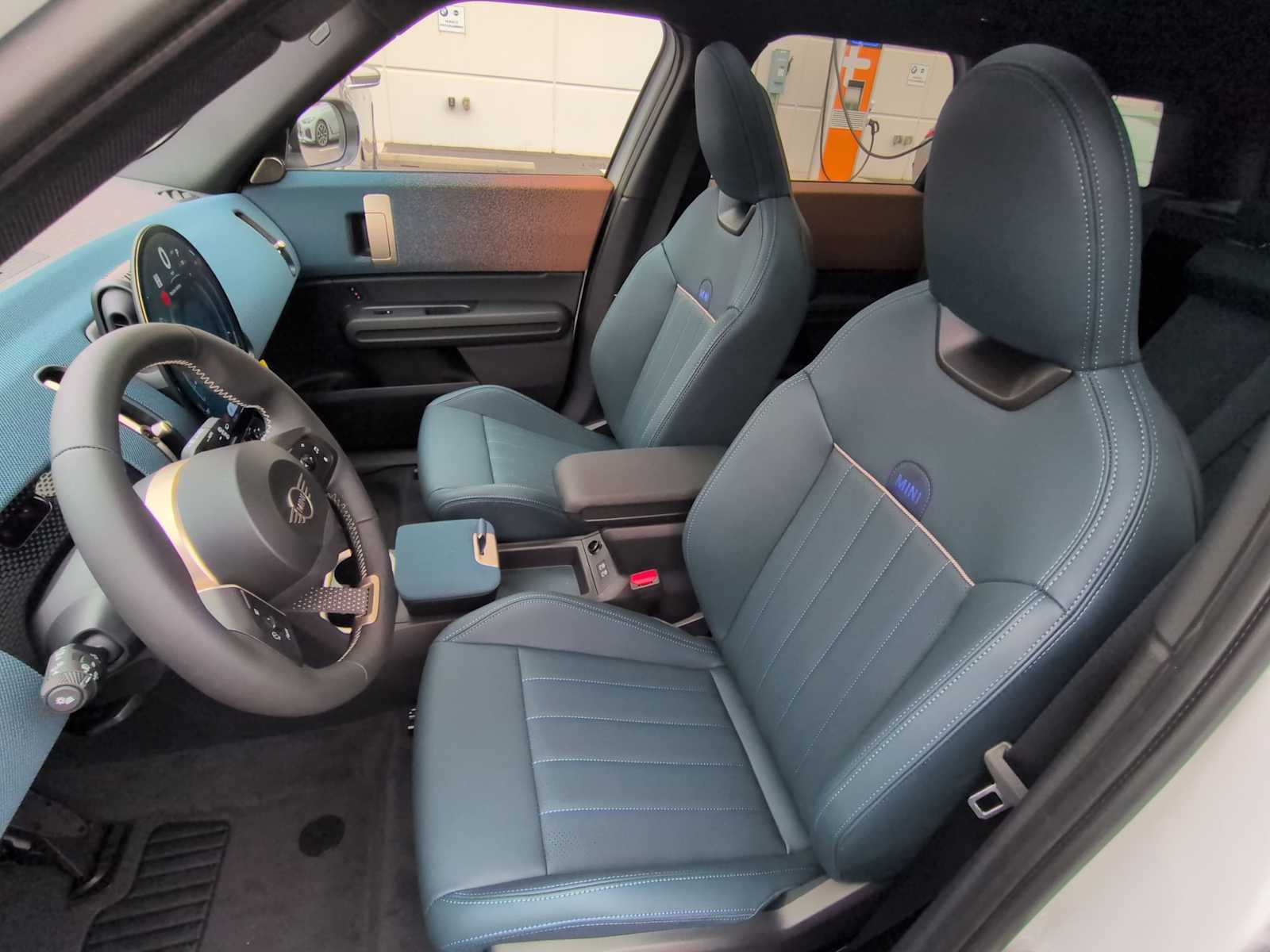 Thumbnail: 2025 MINI Cooper Countryman - 17