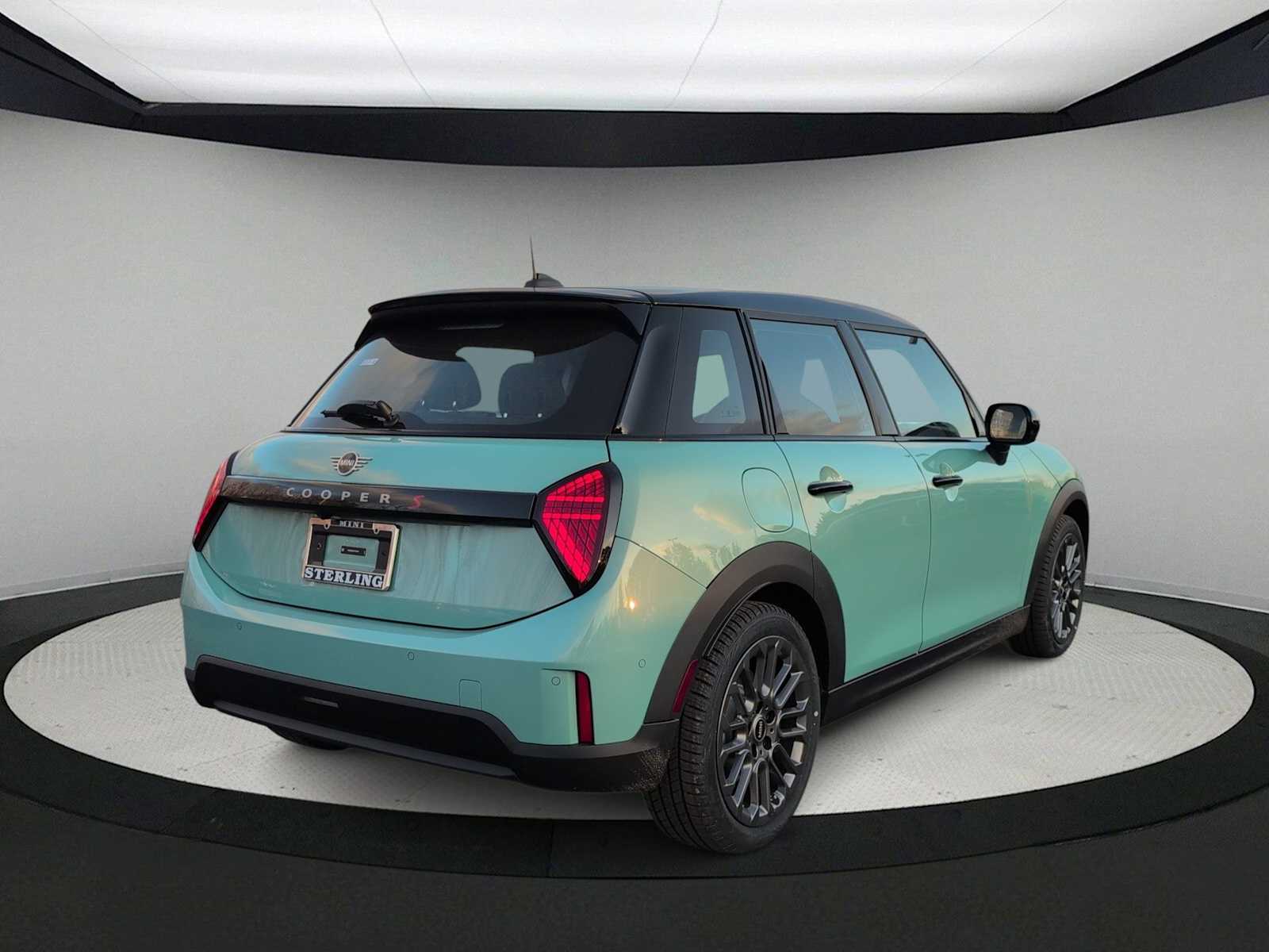 Thumbnail: 2026 MINI Cooper Hardtop - 8