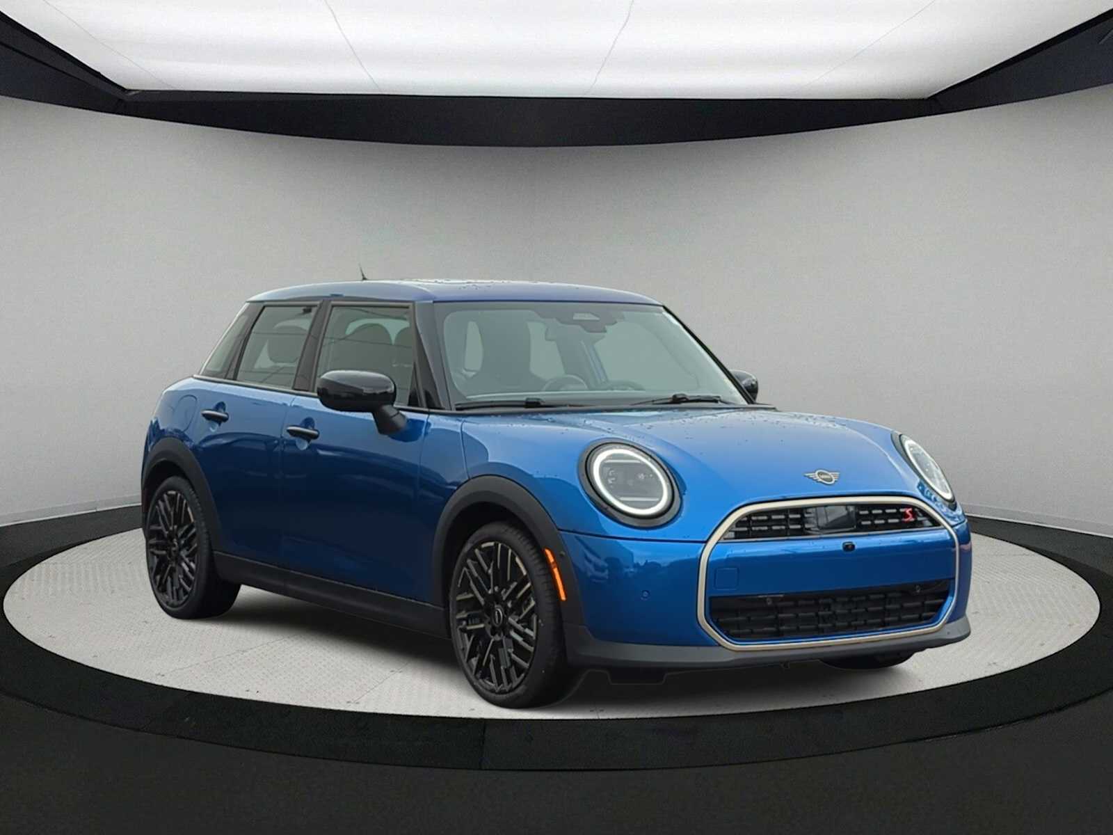 Thumbnail: 2025 MINI Cooper Hardtop - 2