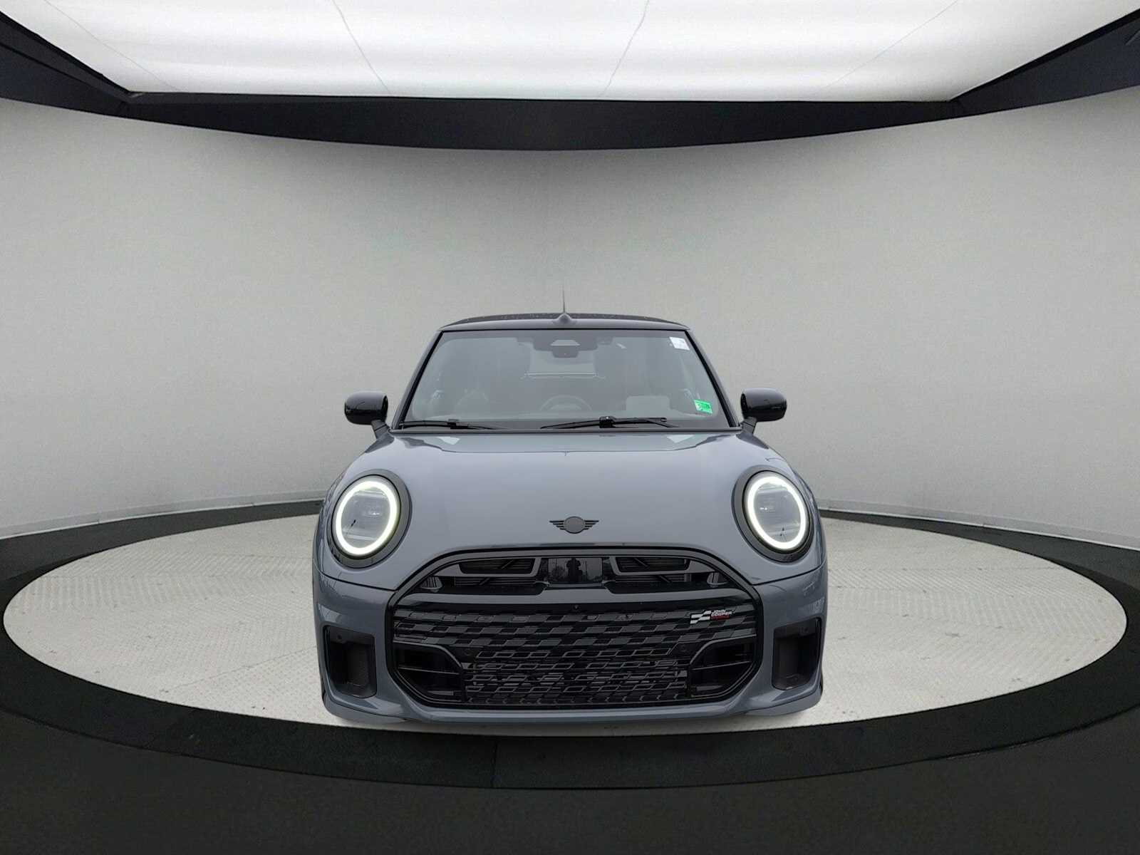 Thumbnail: 2026 MINI Cooper Convertible - 3