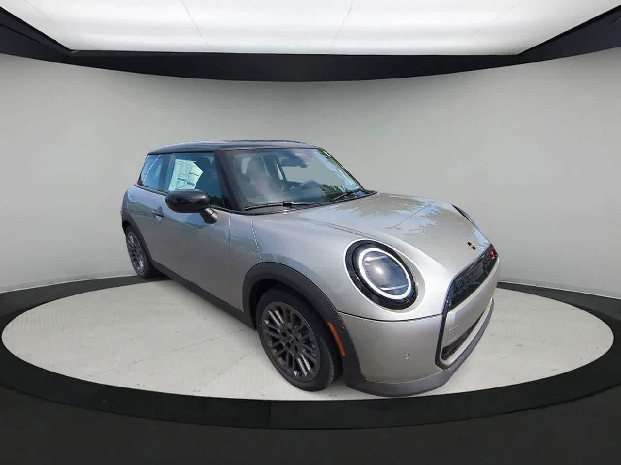 Thumbnail: 2025 MINI Cooper Hardtop - 2