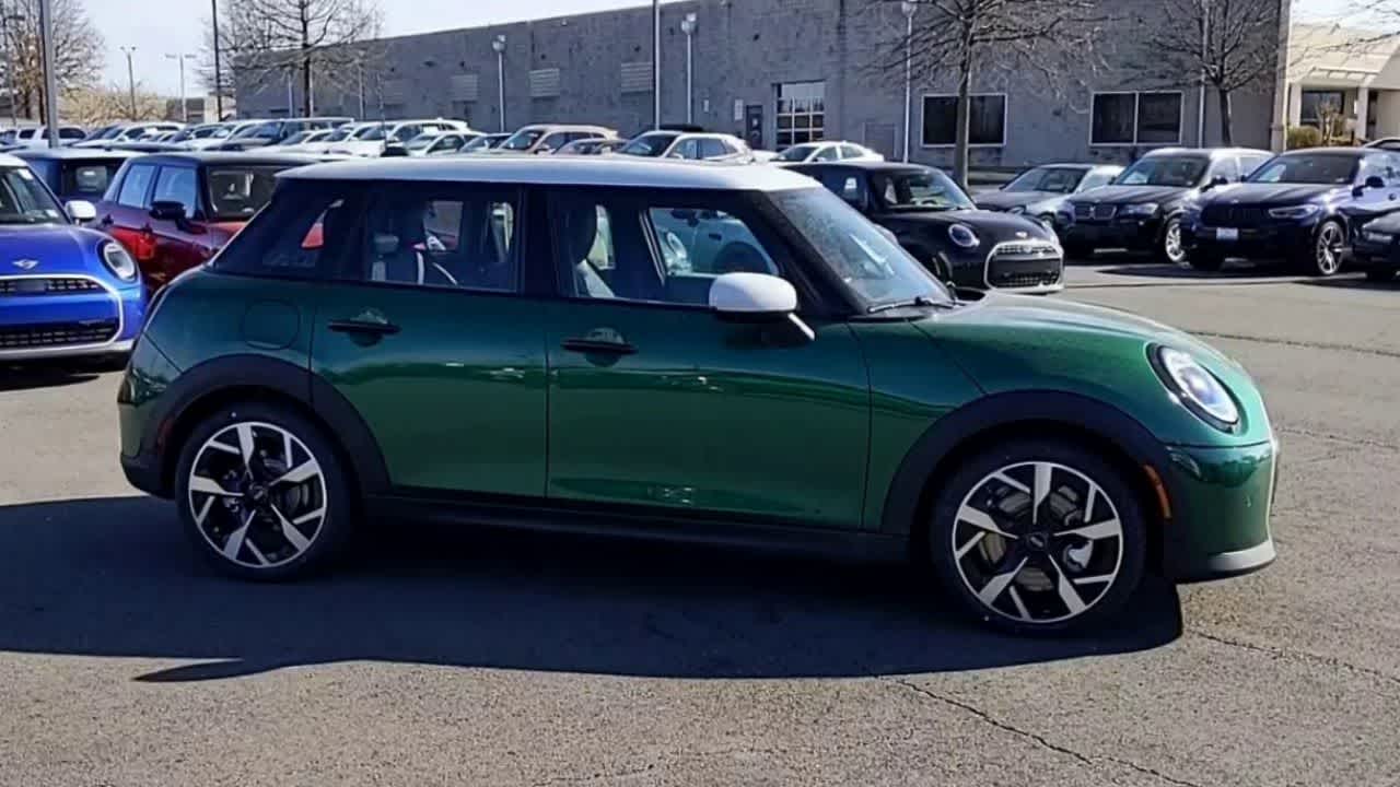 Thumbnail: 2025 MINI Cooper Hardtop - 9