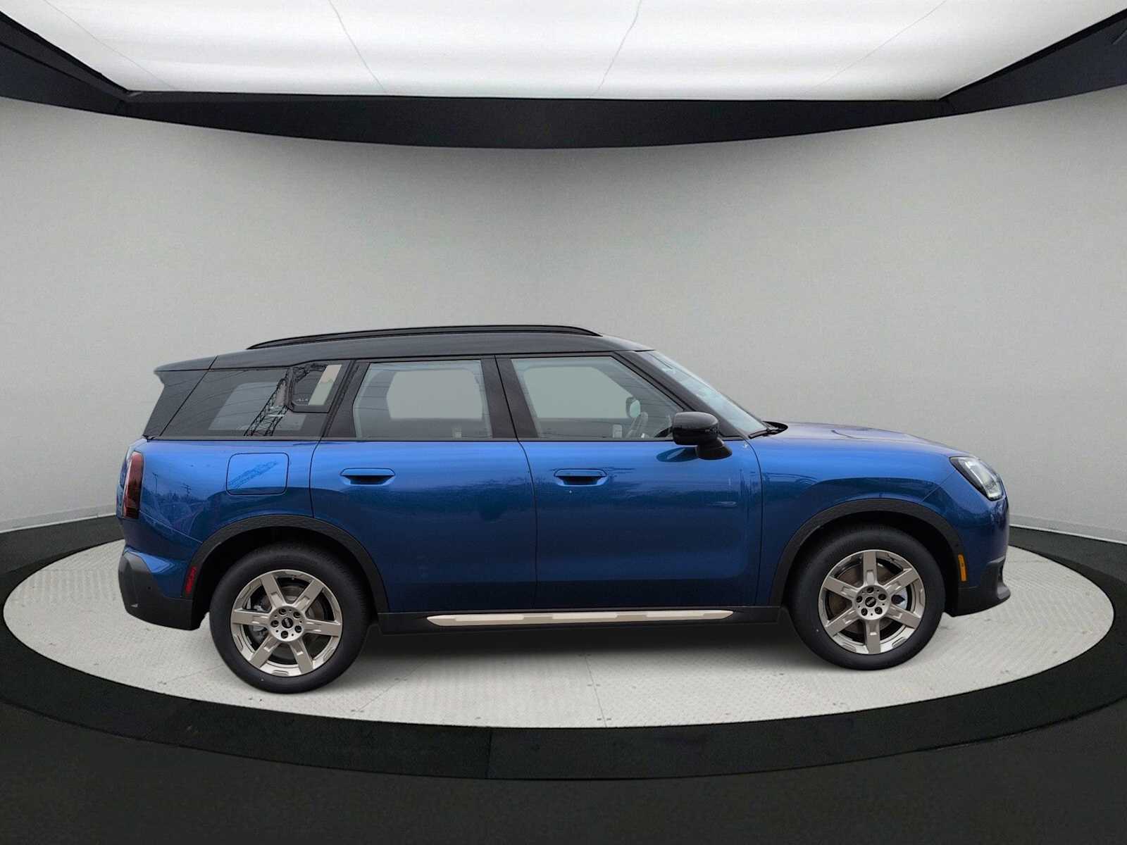 Thumbnail: 2026 MINI Cooper Countryman - 9