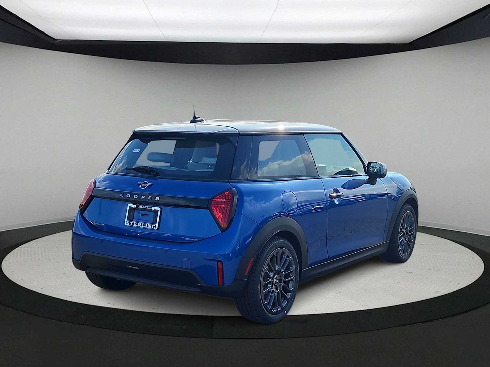 Thumbnail: 2026 MINI Cooper Hardtop - 8