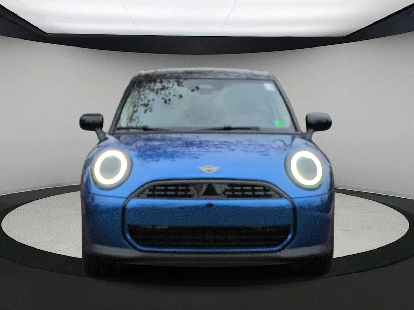 Thumbnail: 2026 MINI Cooper Hardtop - 3