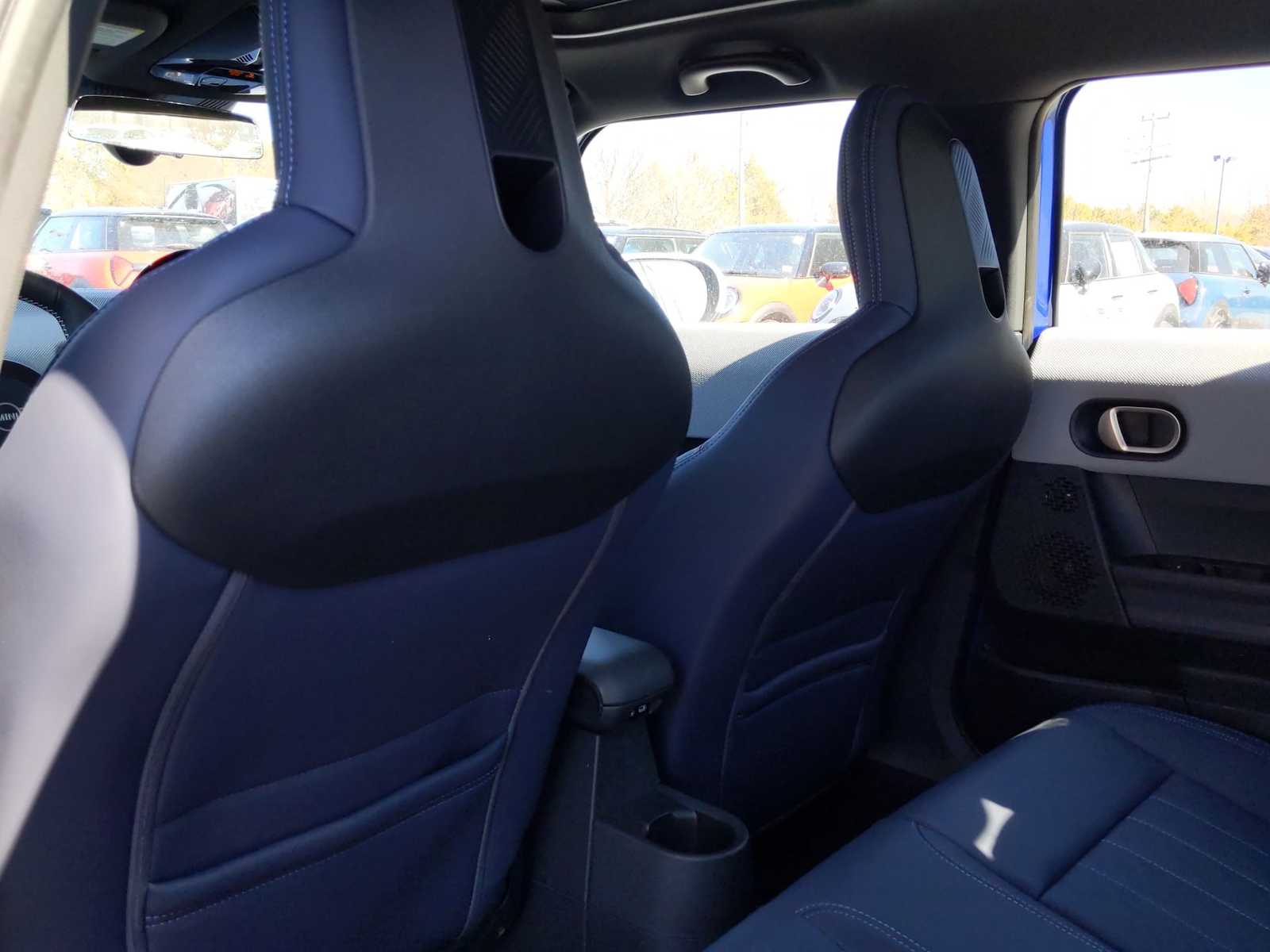 2025 MINI Cooper Hardtop S 10