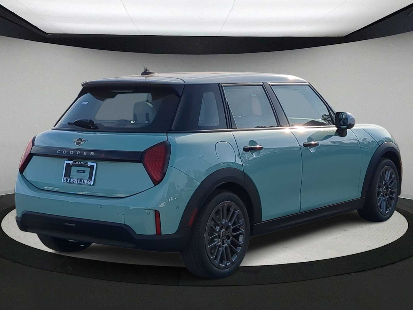 Thumbnail: 2026 MINI Cooper Hardtop - 8