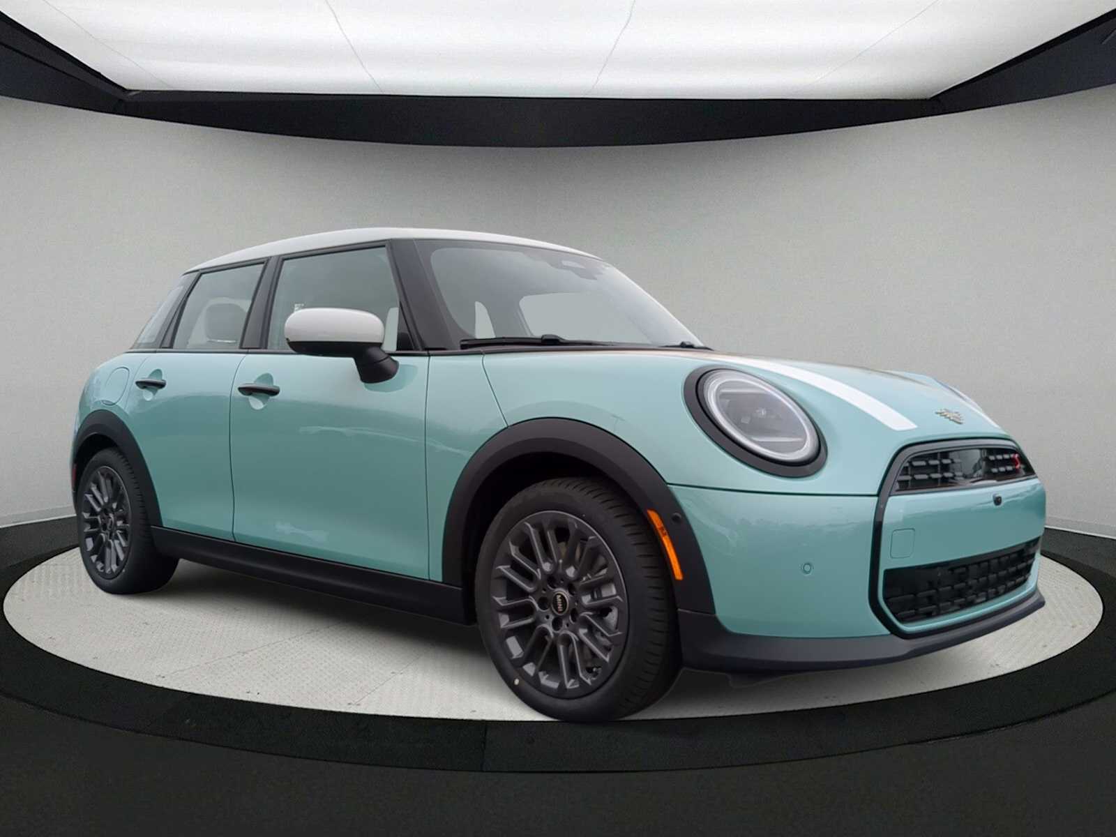 Thumbnail: 2026 MINI Cooper Hardtop - 2