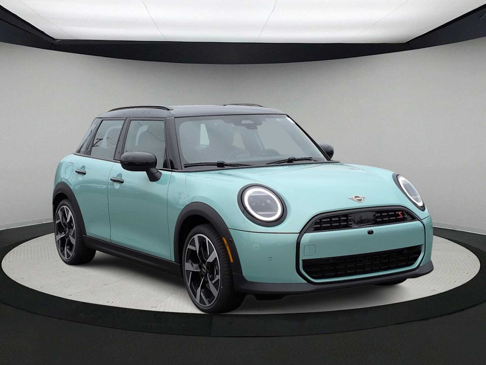 Thumbnail: 2026 MINI Cooper Hardtop - 2