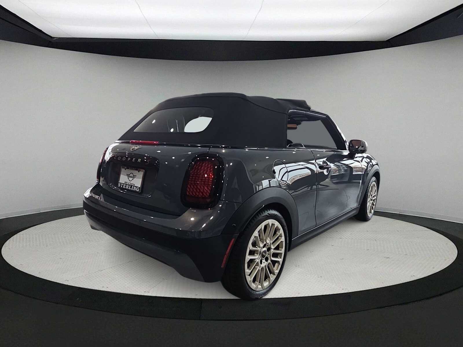 Thumbnail: 2026 MINI Cooper Convertible - 8