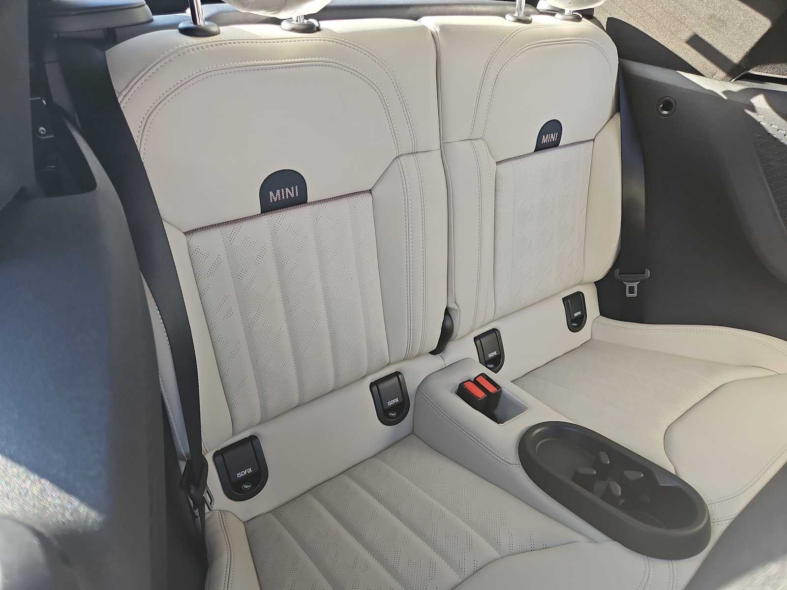 Thumbnail: 2026 MINI Cooper Convertible - 17