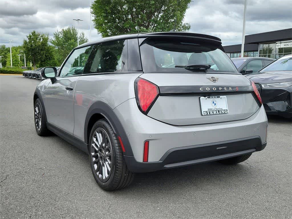 Thumbnail: 2025 MINI Cooper Hardtop - 4