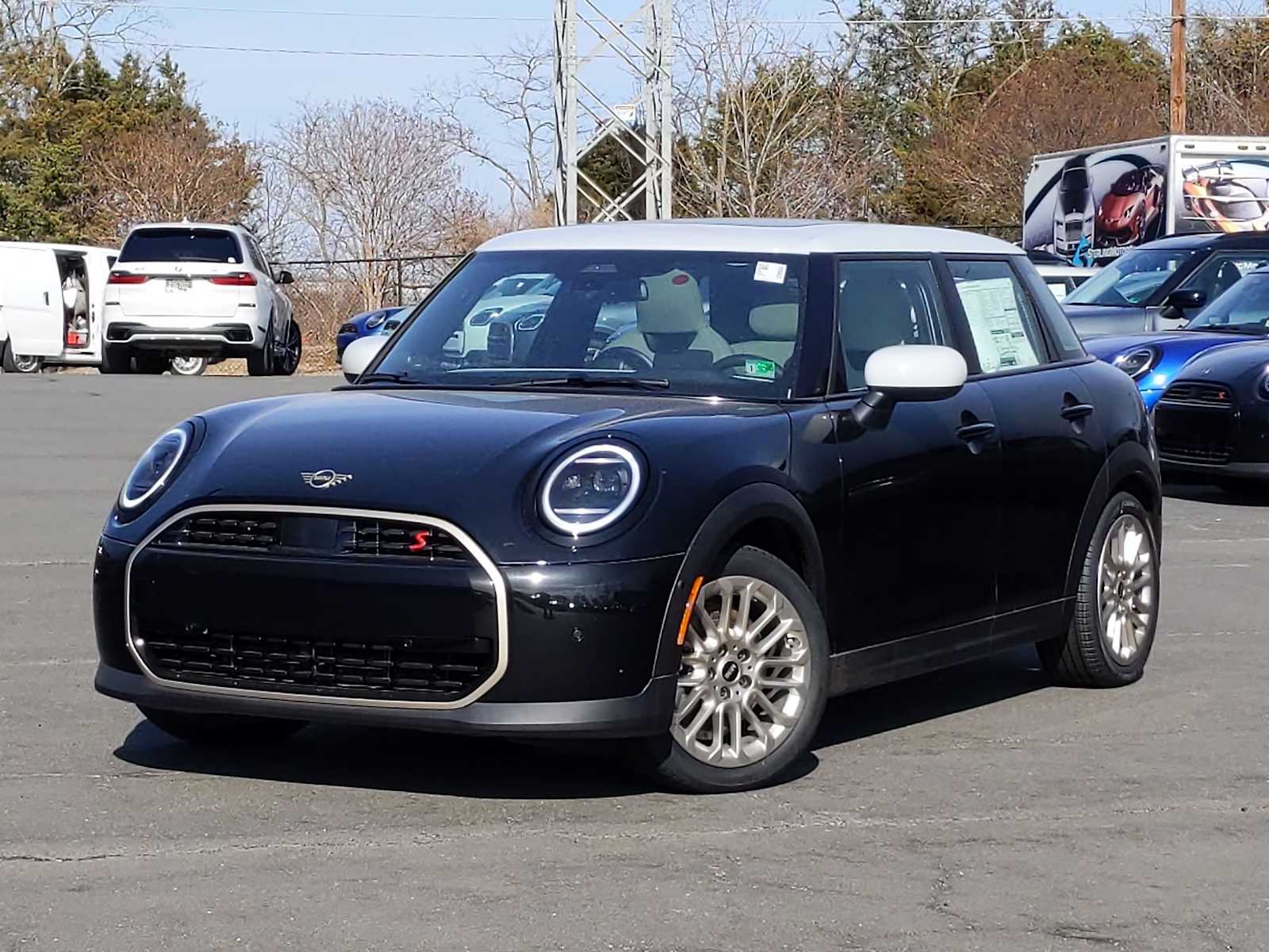 2025 MINI Cooper Hardtop S -
                  Sterling, VA