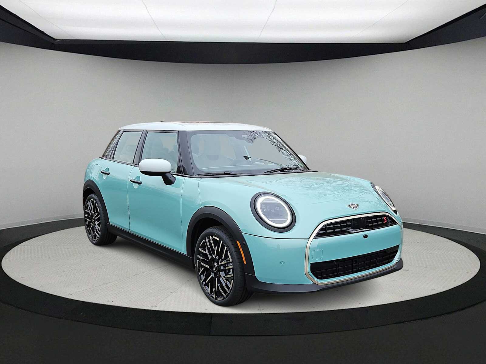 Thumbnail: 2026 MINI Cooper Hardtop - 2