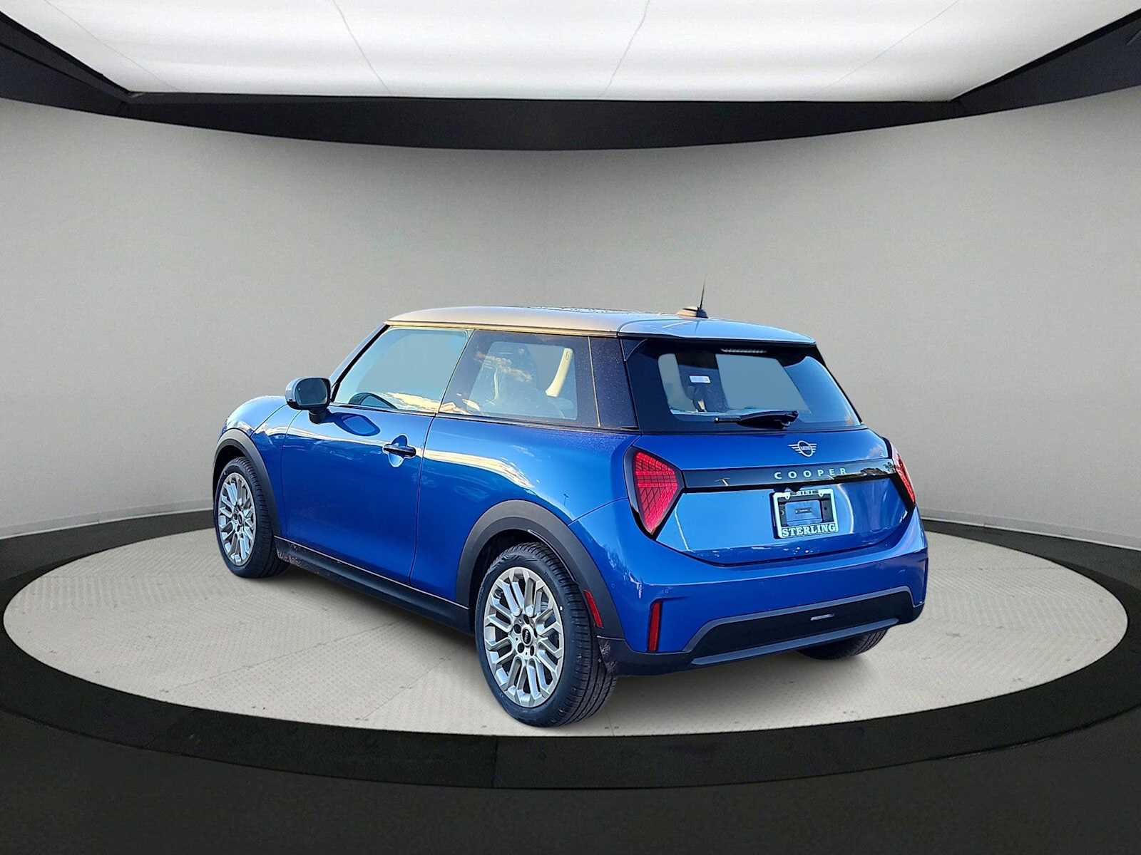 Thumbnail: 2026 MINI Cooper Hardtop - 6