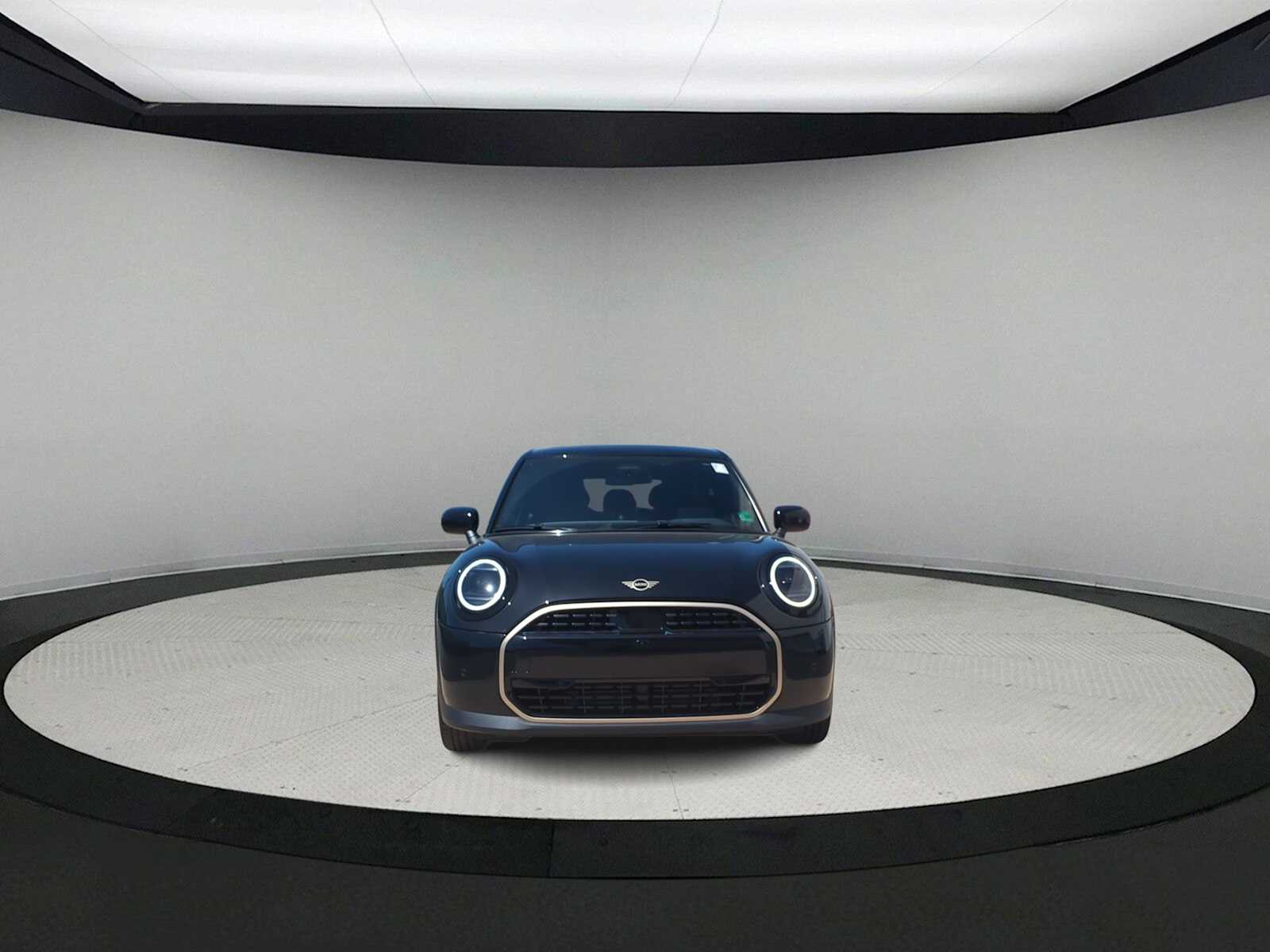 Thumbnail: 2025 MINI Cooper Hardtop - 3