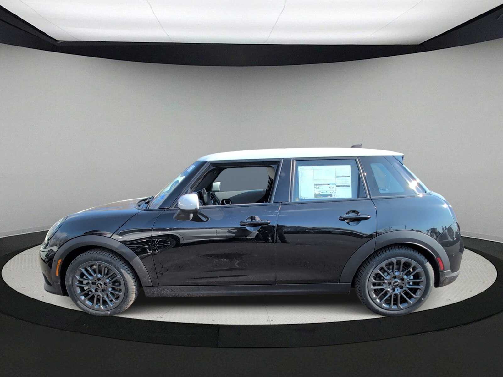 Thumbnail: 2026 MINI Cooper Hardtop - 5