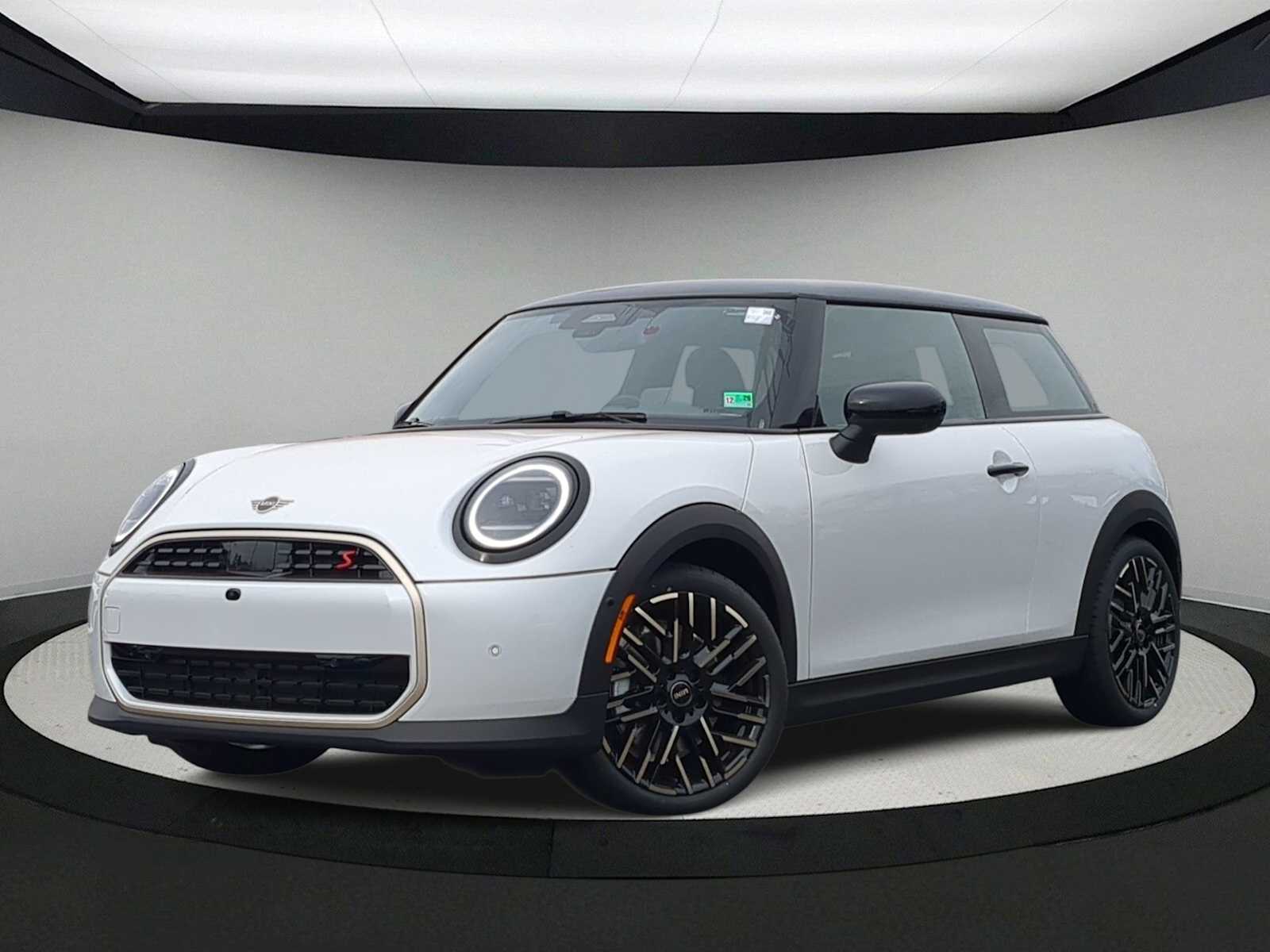 Thumbnail: 2026 MINI Cooper Hardtop - 1