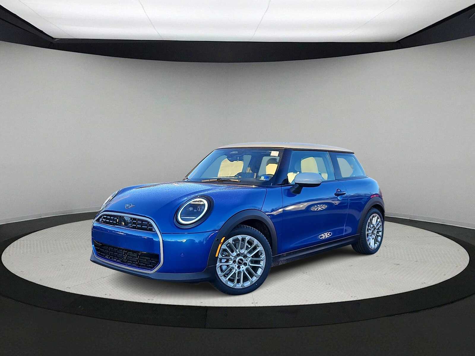 Thumbnail: 2026 MINI Cooper Hardtop - 1