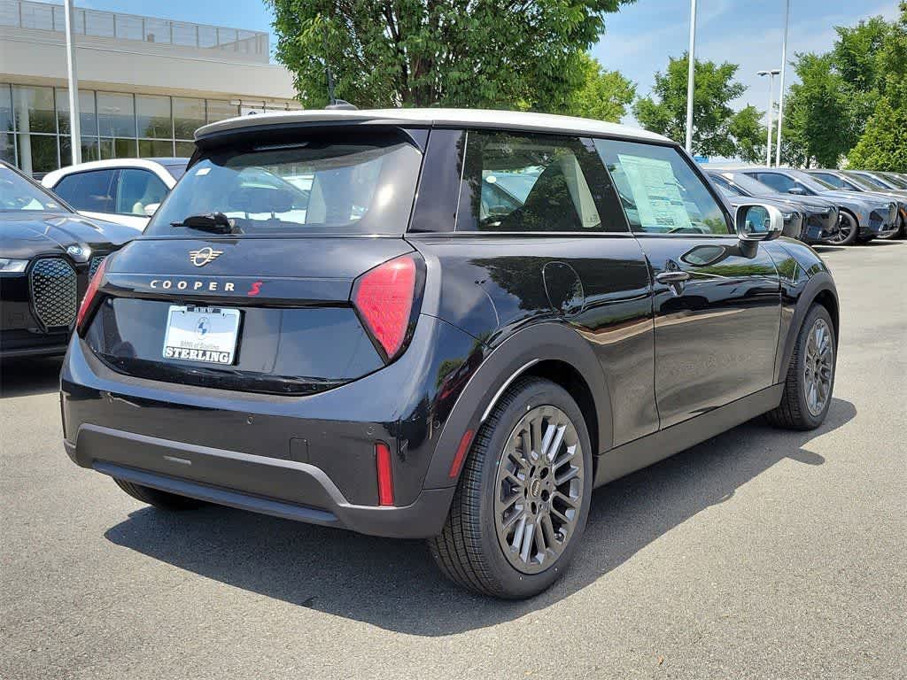 Thumbnail: 2025 MINI Cooper Hardtop - 3