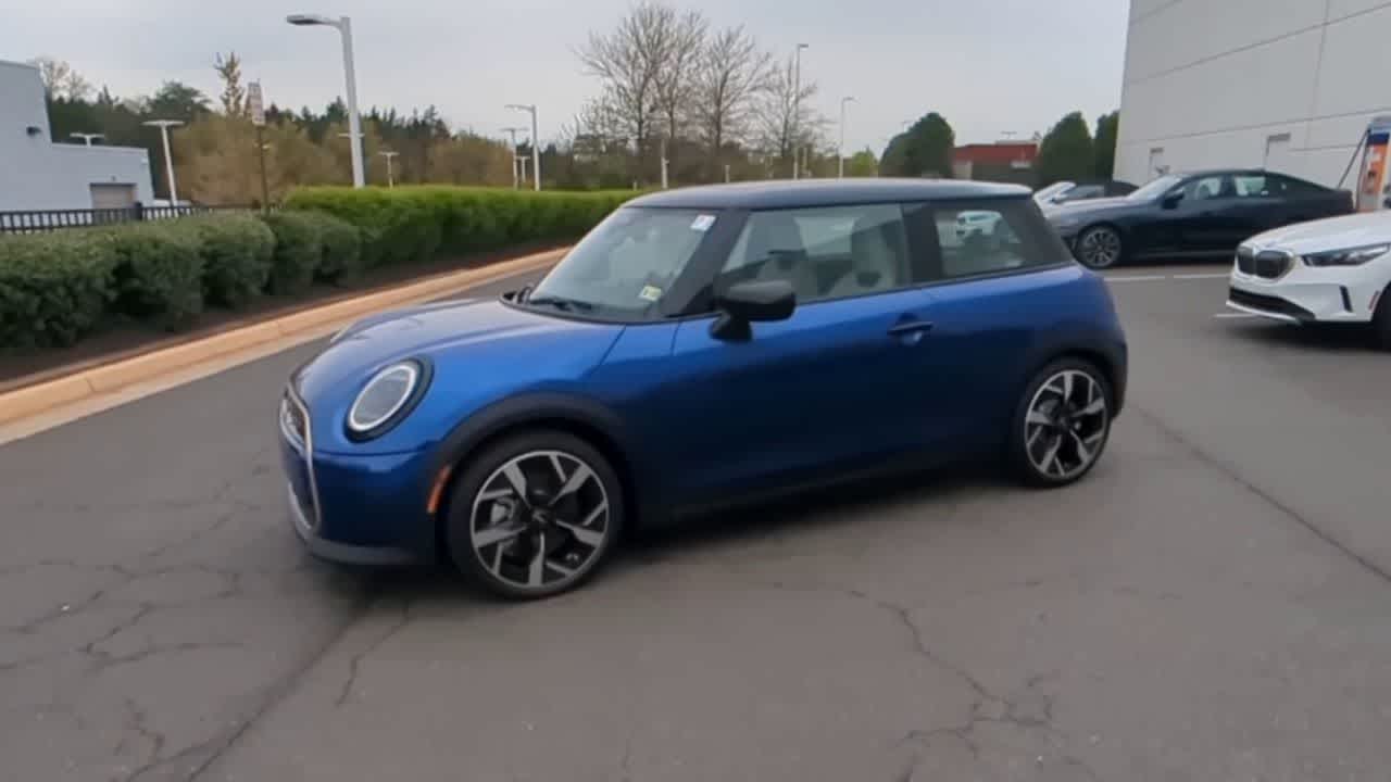Thumbnail: 2025 MINI Cooper Hardtop - 6