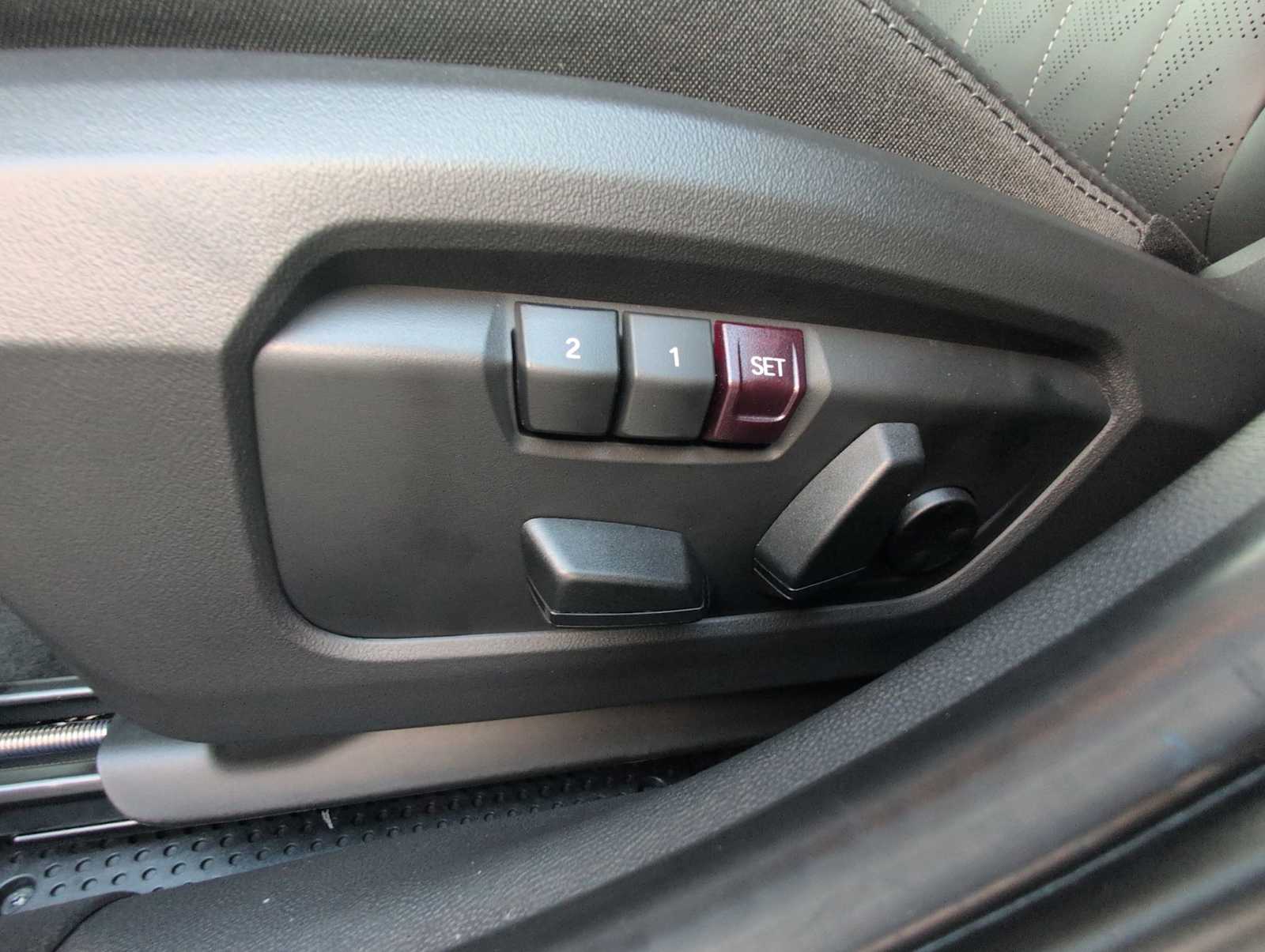 Thumbnail: 2026 MINI Cooper Hardtop - 17