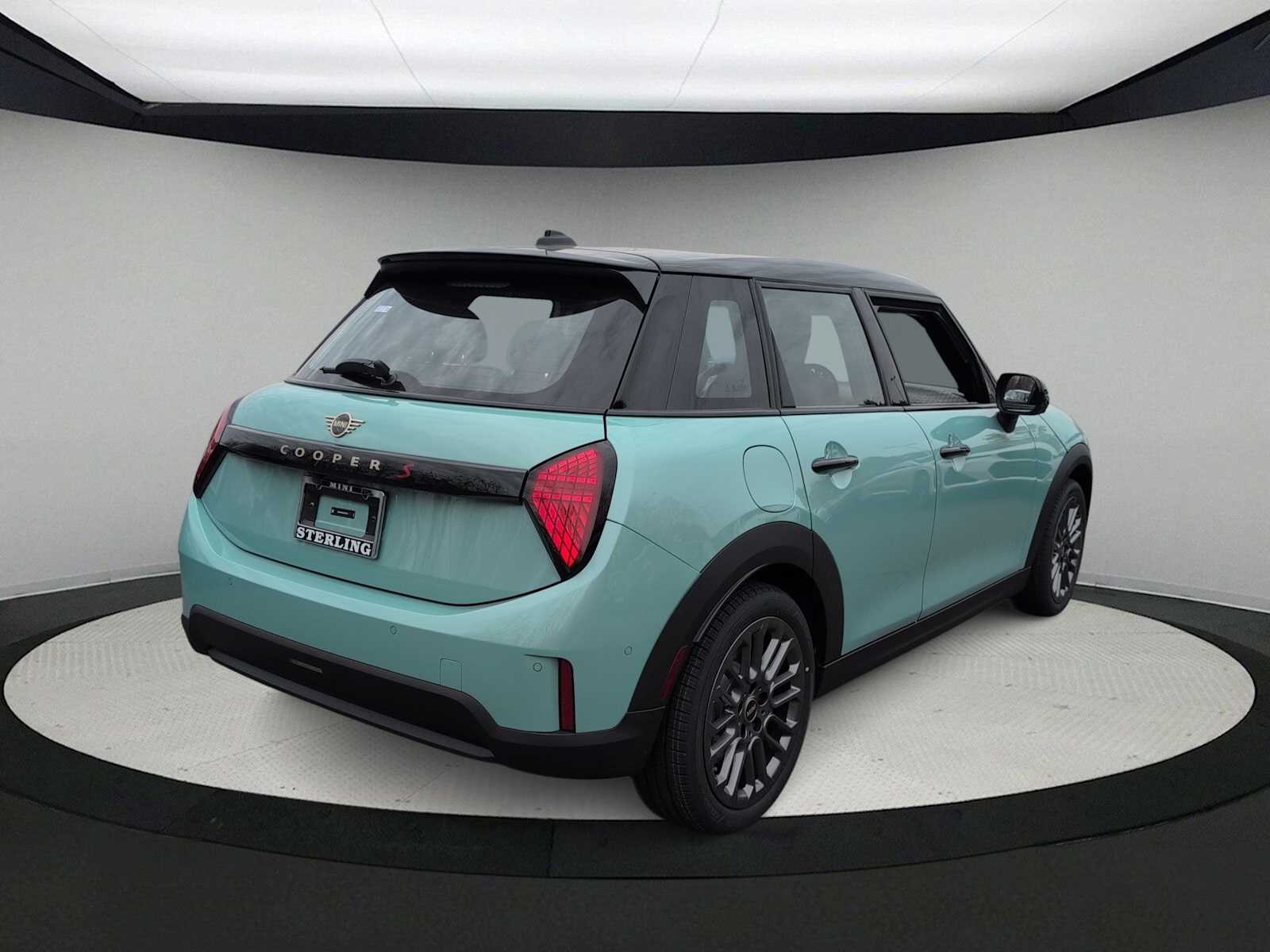 Thumbnail: 2026 MINI Cooper Hardtop - 8