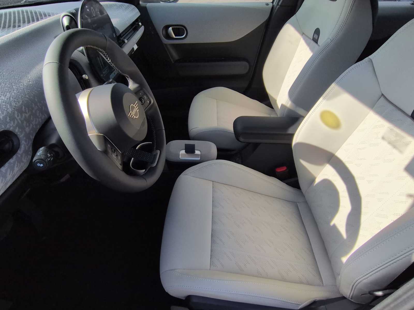 Thumbnail: 2026 MINI Cooper Hardtop - 10