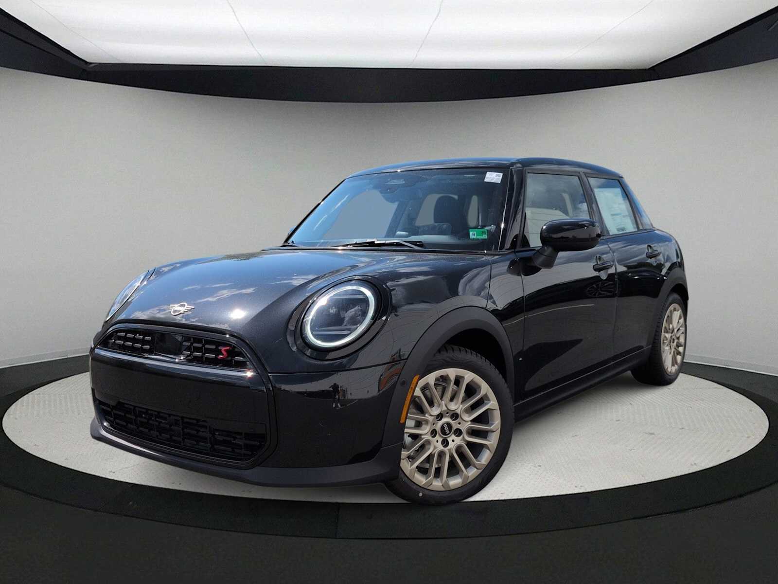 Thumbnail: 2026 MINI Cooper Hardtop - 1