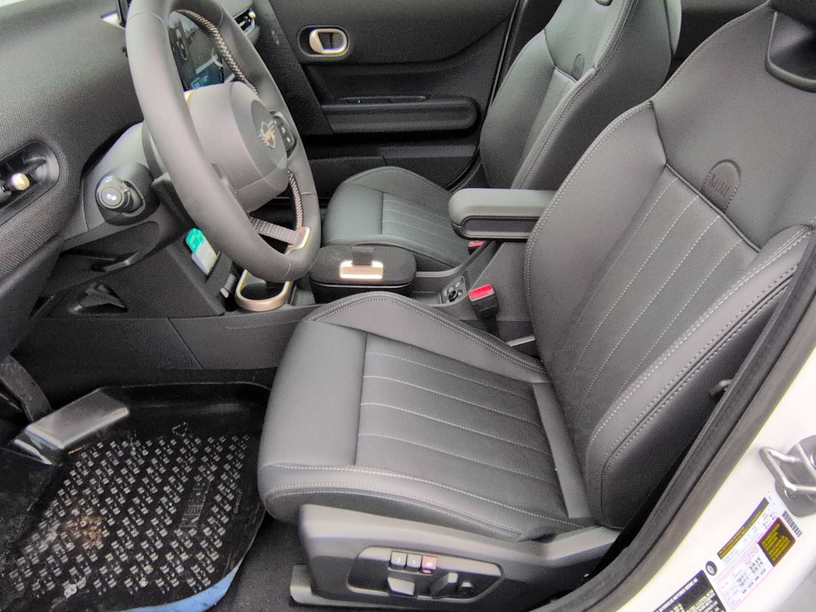 Thumbnail: 2026 MINI Cooper Hardtop - 17