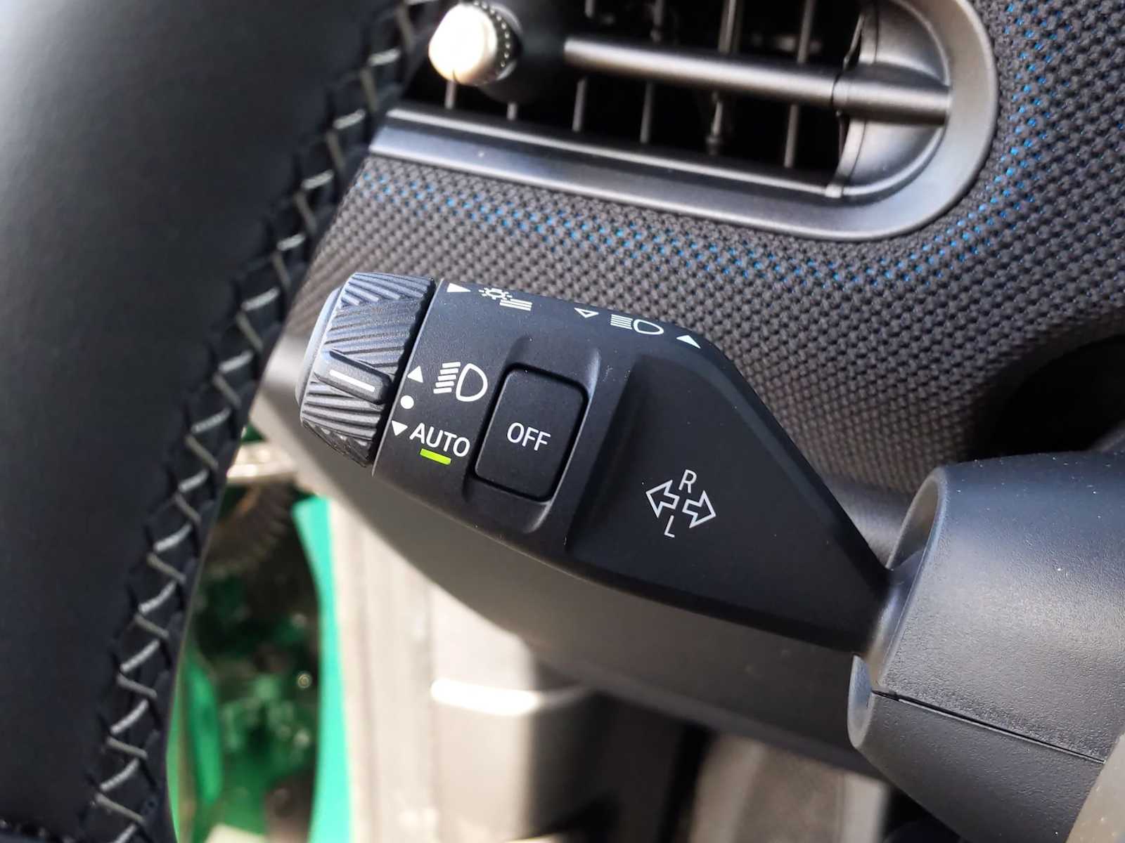 Thumbnail: 2025 MINI Cooper Hardtop - 26