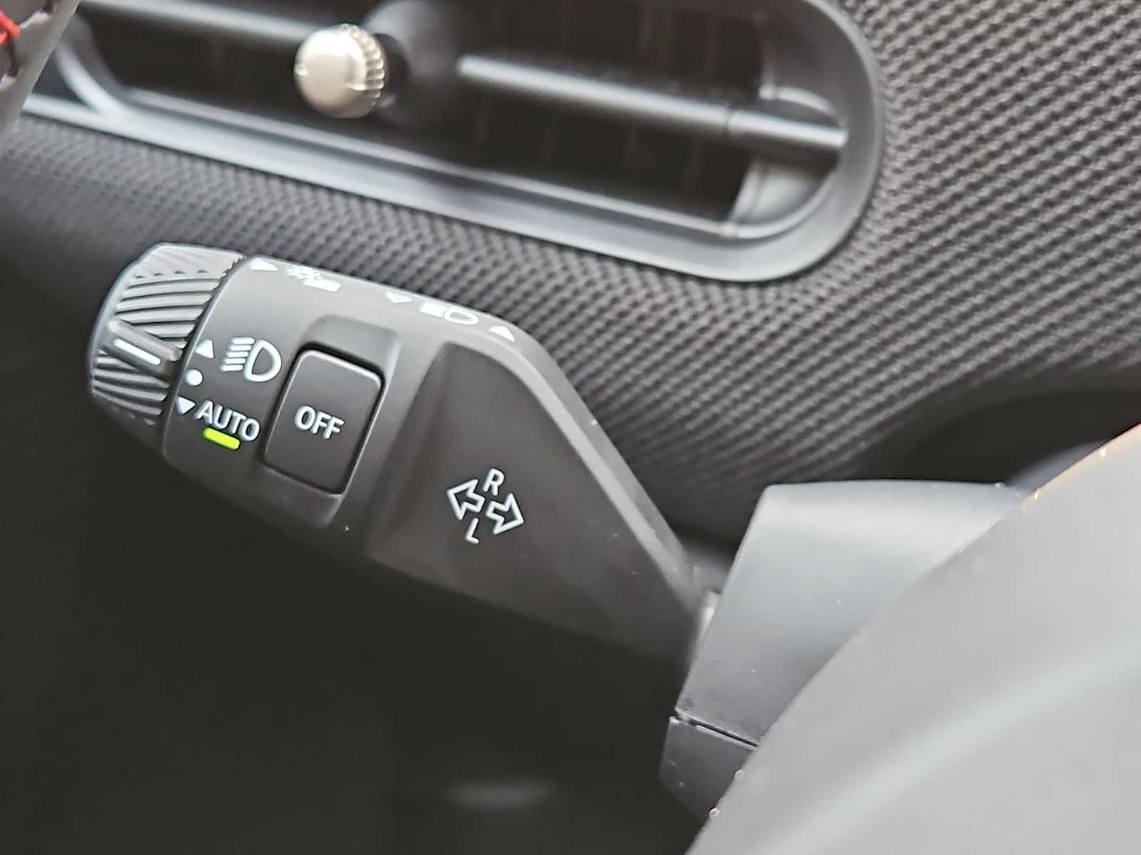 Thumbnail: 2026 MINI Cooper Hardtop - 25