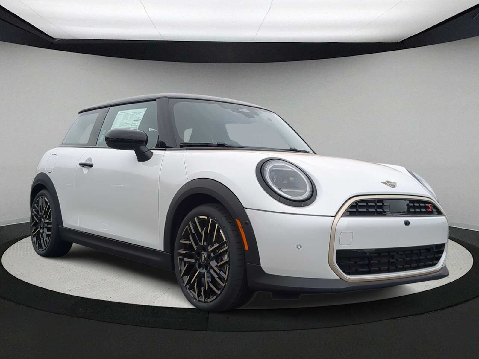 Thumbnail: 2026 MINI Cooper Hardtop - 2