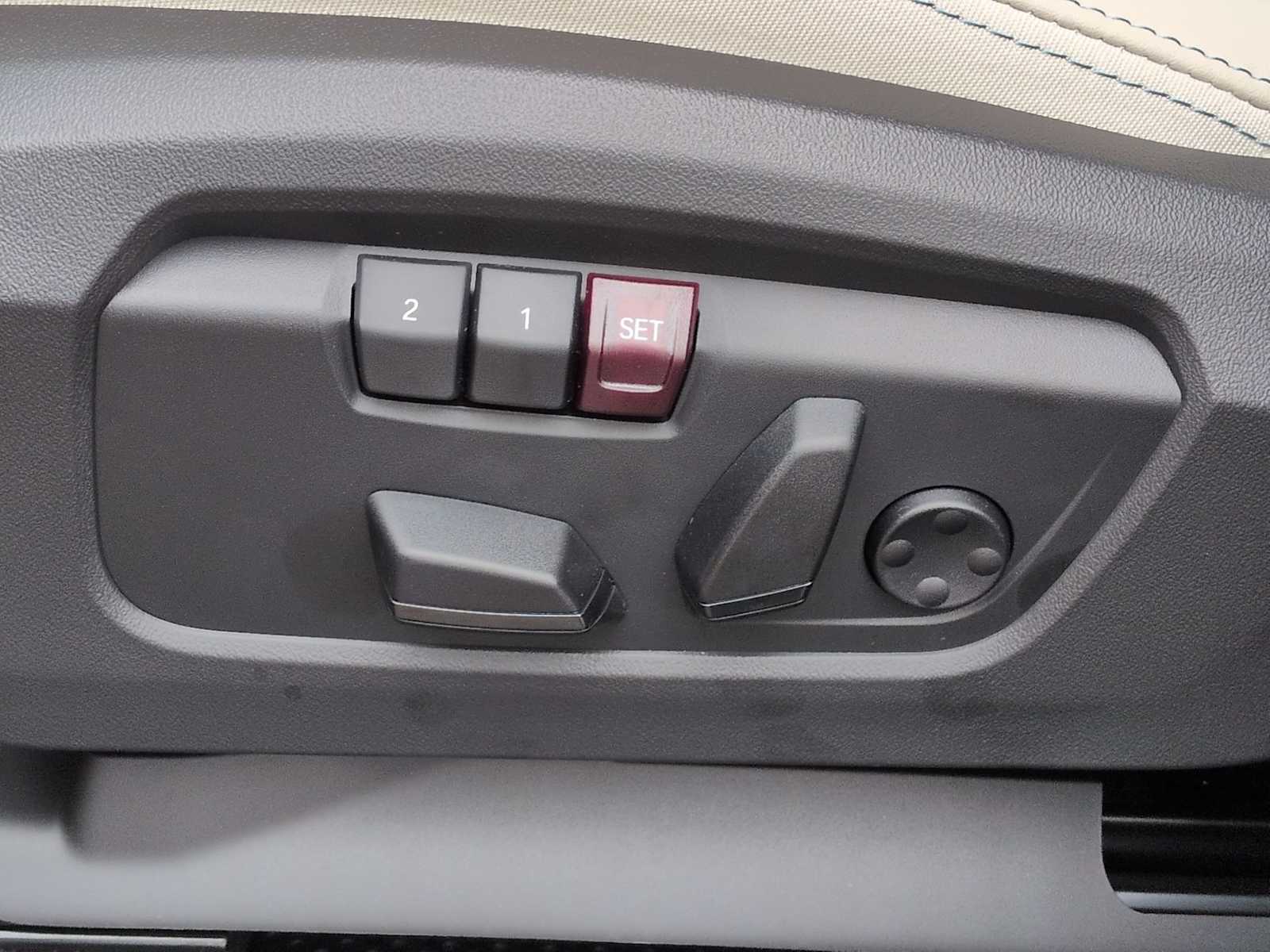 Thumbnail: 2026 MINI Cooper Countryman - 17