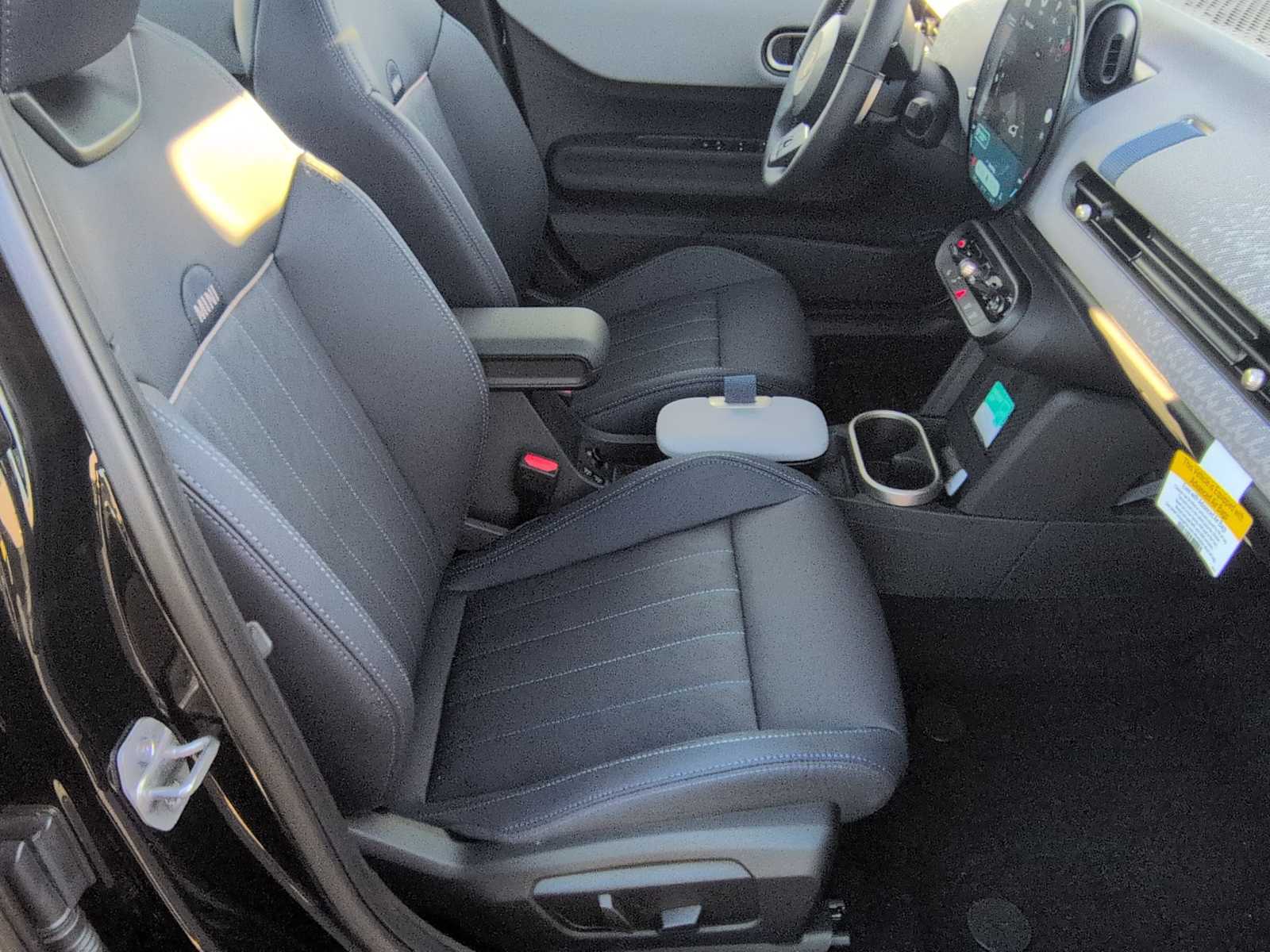 Thumbnail: 2026 MINI Cooper Hardtop - 24