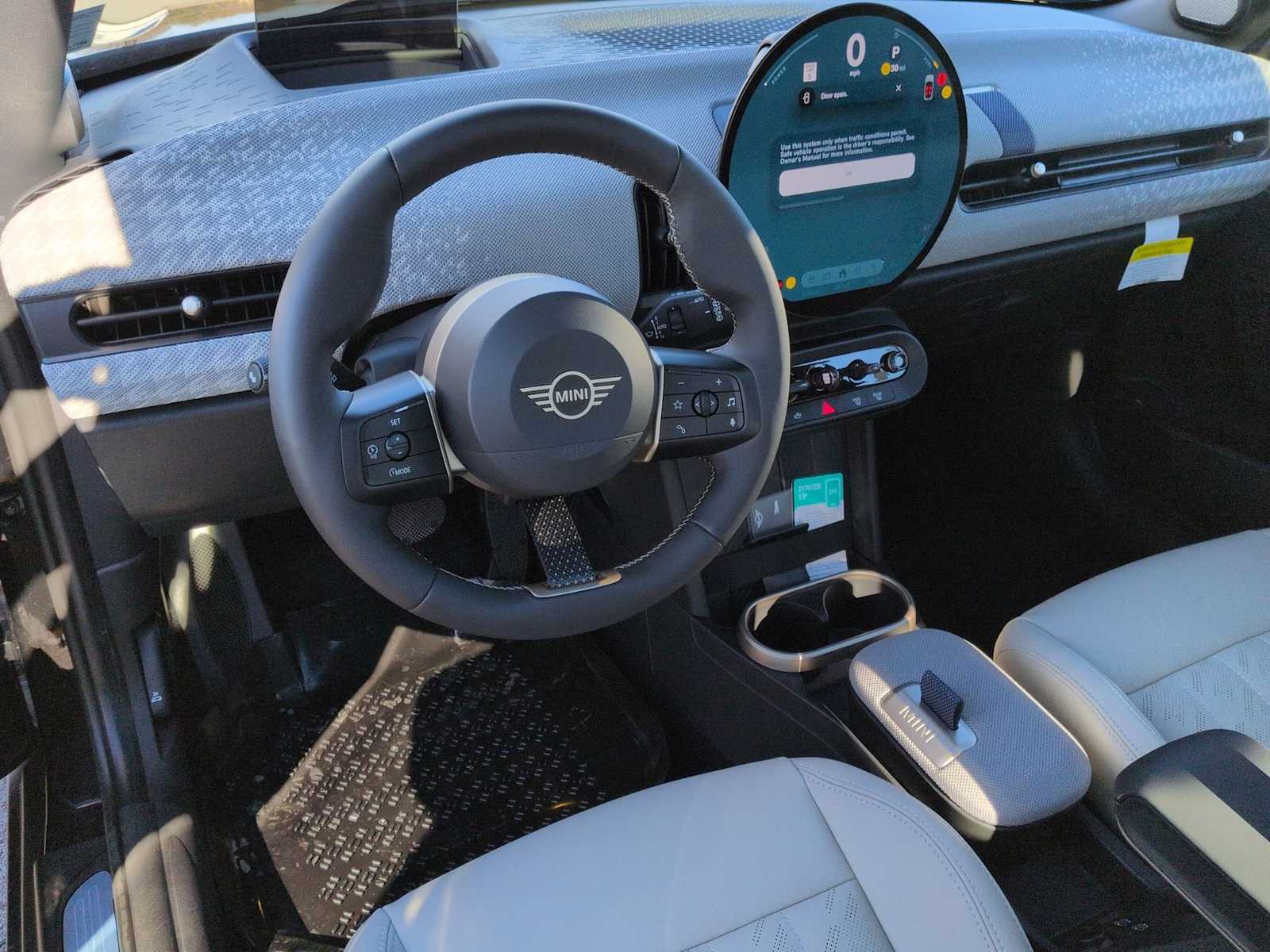 Thumbnail: 2026 MINI Cooper Hardtop - 10