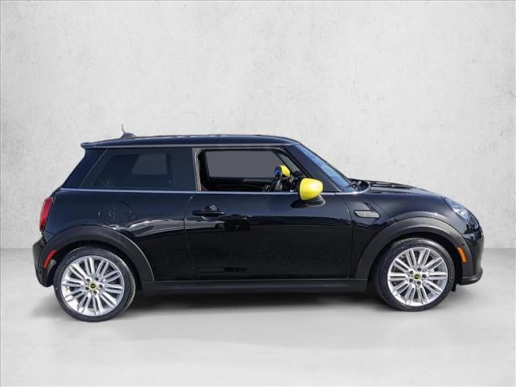 Certified 2023 MINI Hardtop Cooper SE 2dr Car