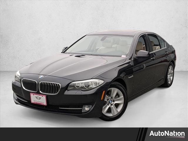 2012 BMW 5 Series 528i's photo