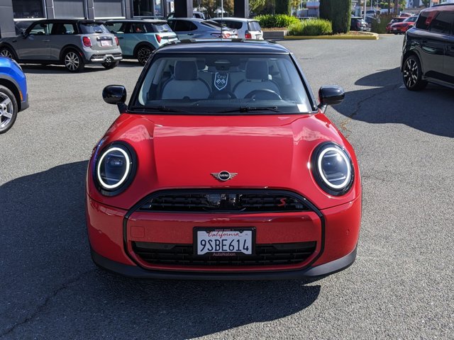 2025 Mini Cooper 2 Door Hardtop S photo 2