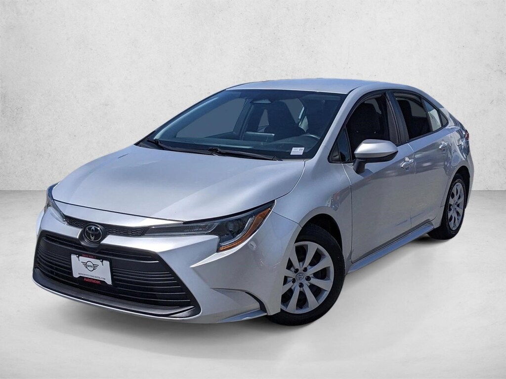 Used 2024 Toyota Corolla LE 4dr Car
