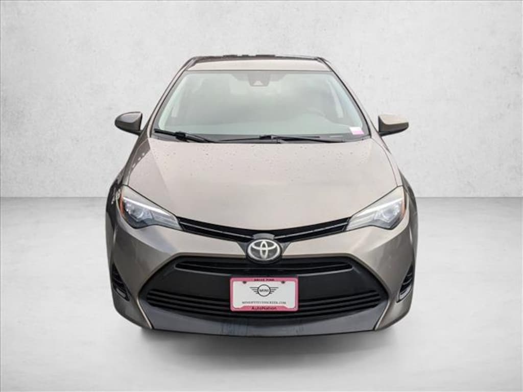 Used 2017 Toyota Corolla LE 4dr Car