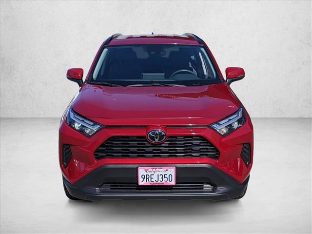 2025 Toyota RAV4 XLE photo 2