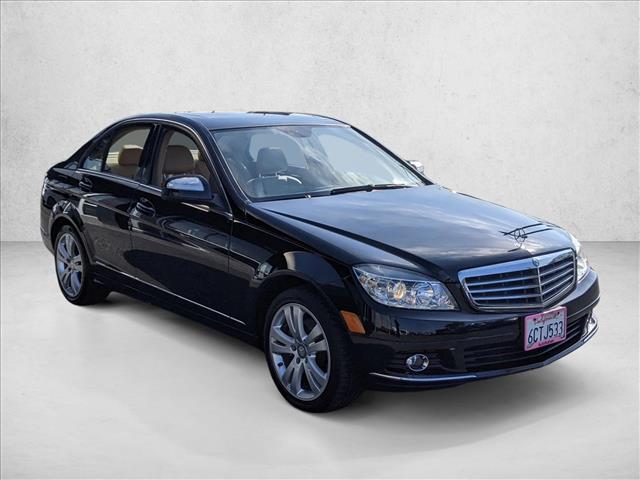 2008 Mercedes Benz C Luxury photo 3