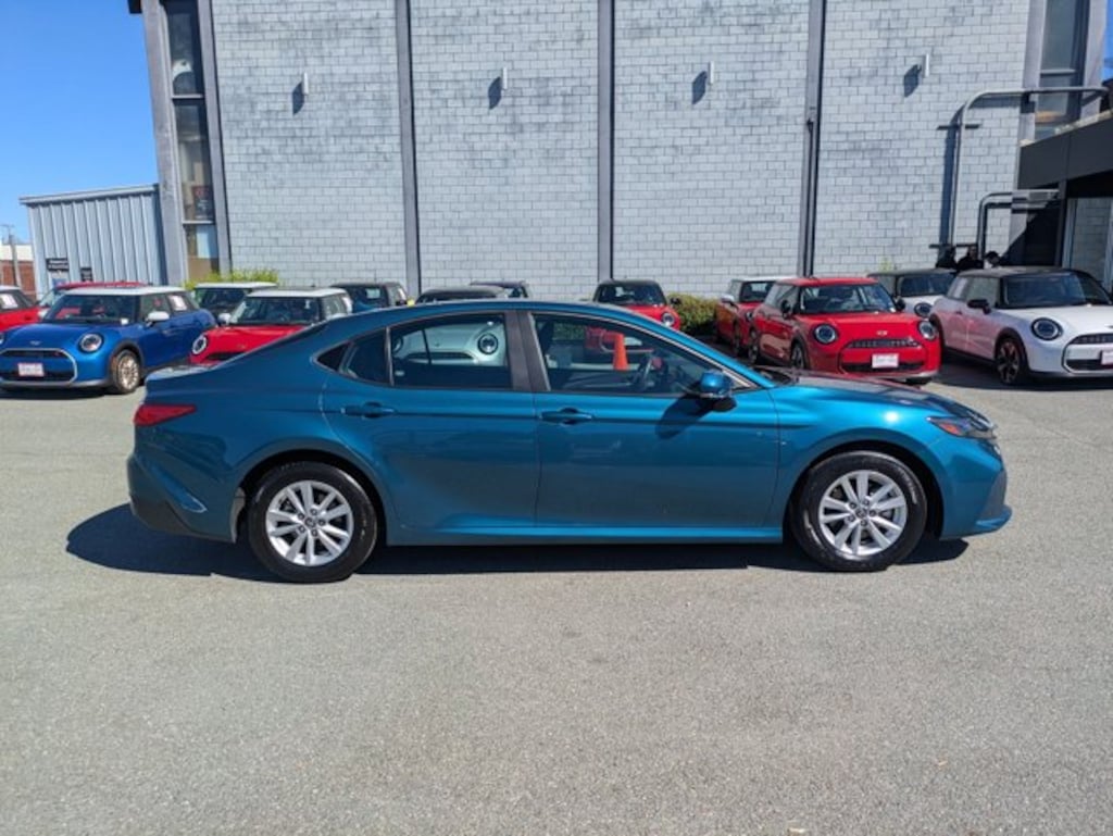 Used 2025 Toyota Camry LE 4dr Car