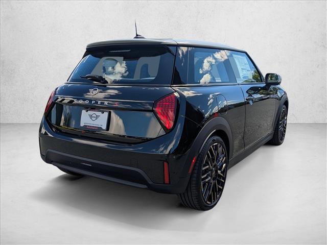 2025 Mini Cooper 2 Door Hardtop S photo 2